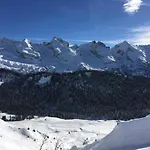 Village Le Savoy فندق